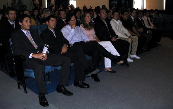 Los Egresados